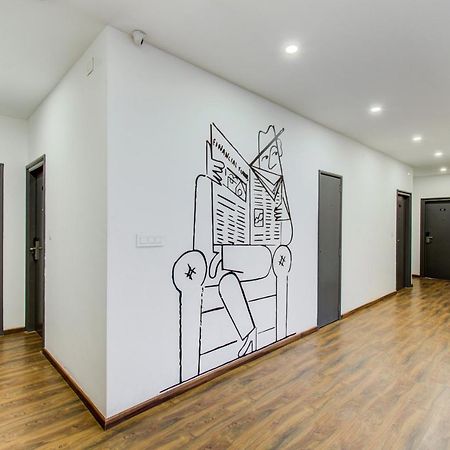 Oyo Townhouse 748 Hotel Parth Paradise Ghaziabad Εξωτερικό φωτογραφία